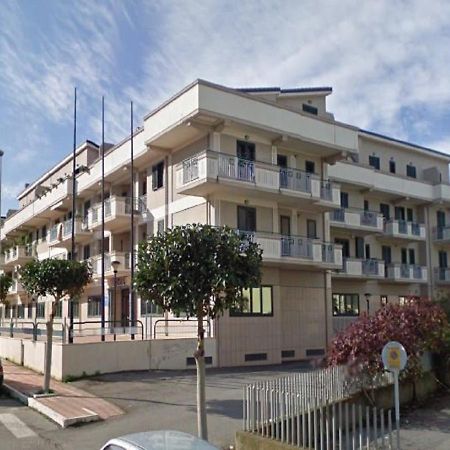 B&B Mary Grace Rossano Stazione エクステリア 写真